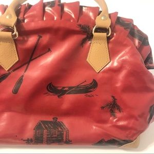 80’s 90’s novelty print scalloped vinyl outdoor themed purse